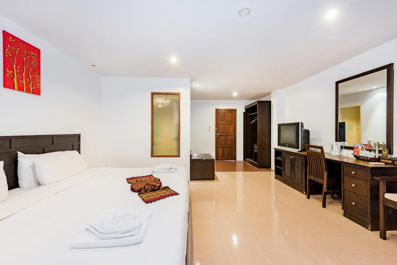 My Hotel Phuket Patong Экстерьер фото