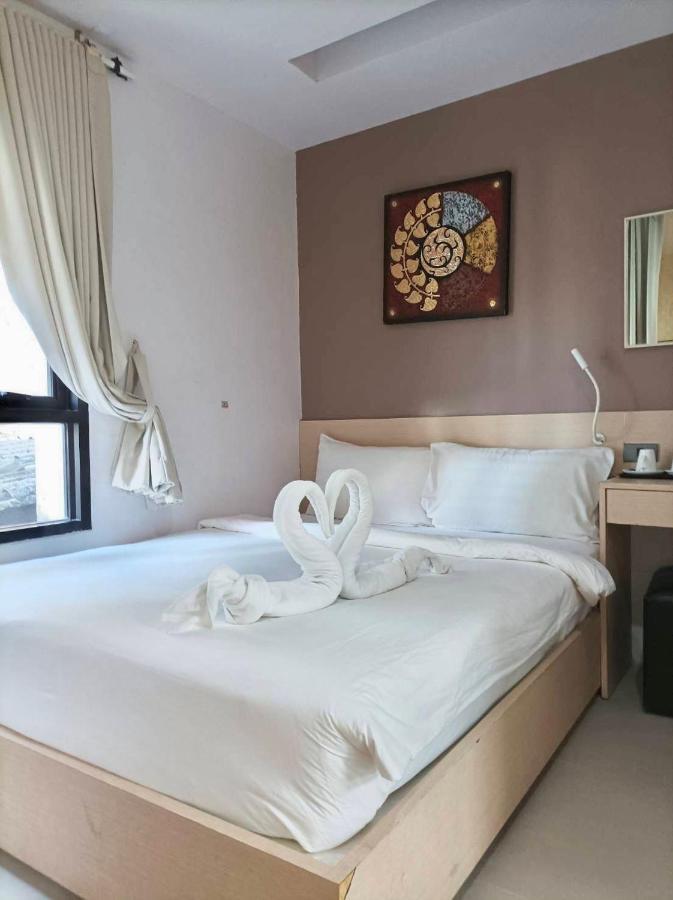 My Hotel Phuket Patong Экстерьер фото