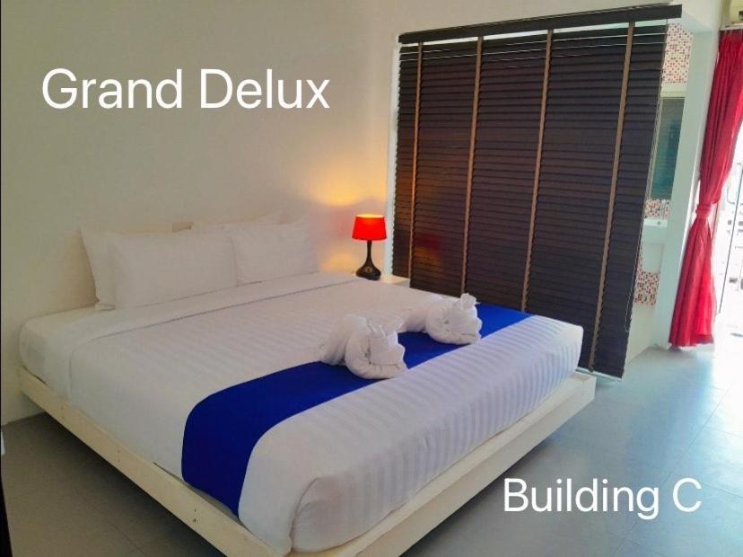 My Hotel Phuket Patong Экстерьер фото